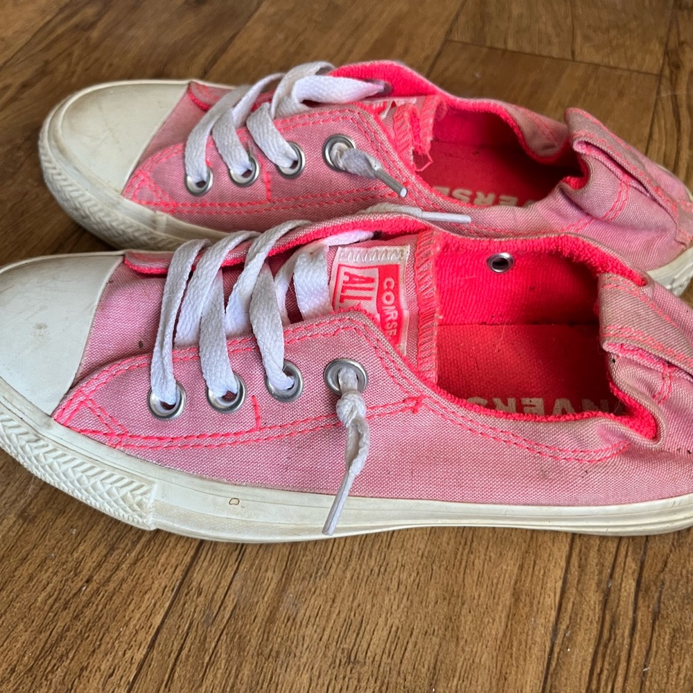 Pink Denim Converse - Picture 2 of 5